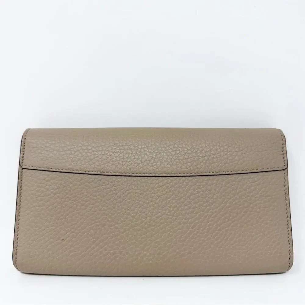 Louis Vuitton Capucines Taurillon Leather Wallet Beige Gold LV Womens